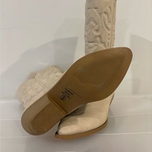Cowboy Boots Size 8
